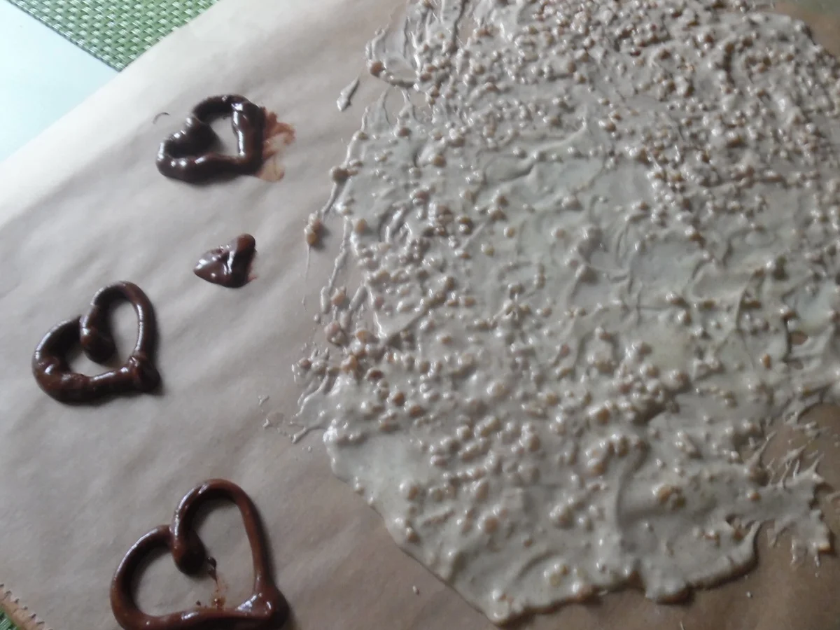 Rezept: "Rhabarber-Traum"- Geburtstagstorte Bild Nr. 2938 "Rhabarber-Traum"- Geburtstagstorte - Rezept - Bild Nr. 2938