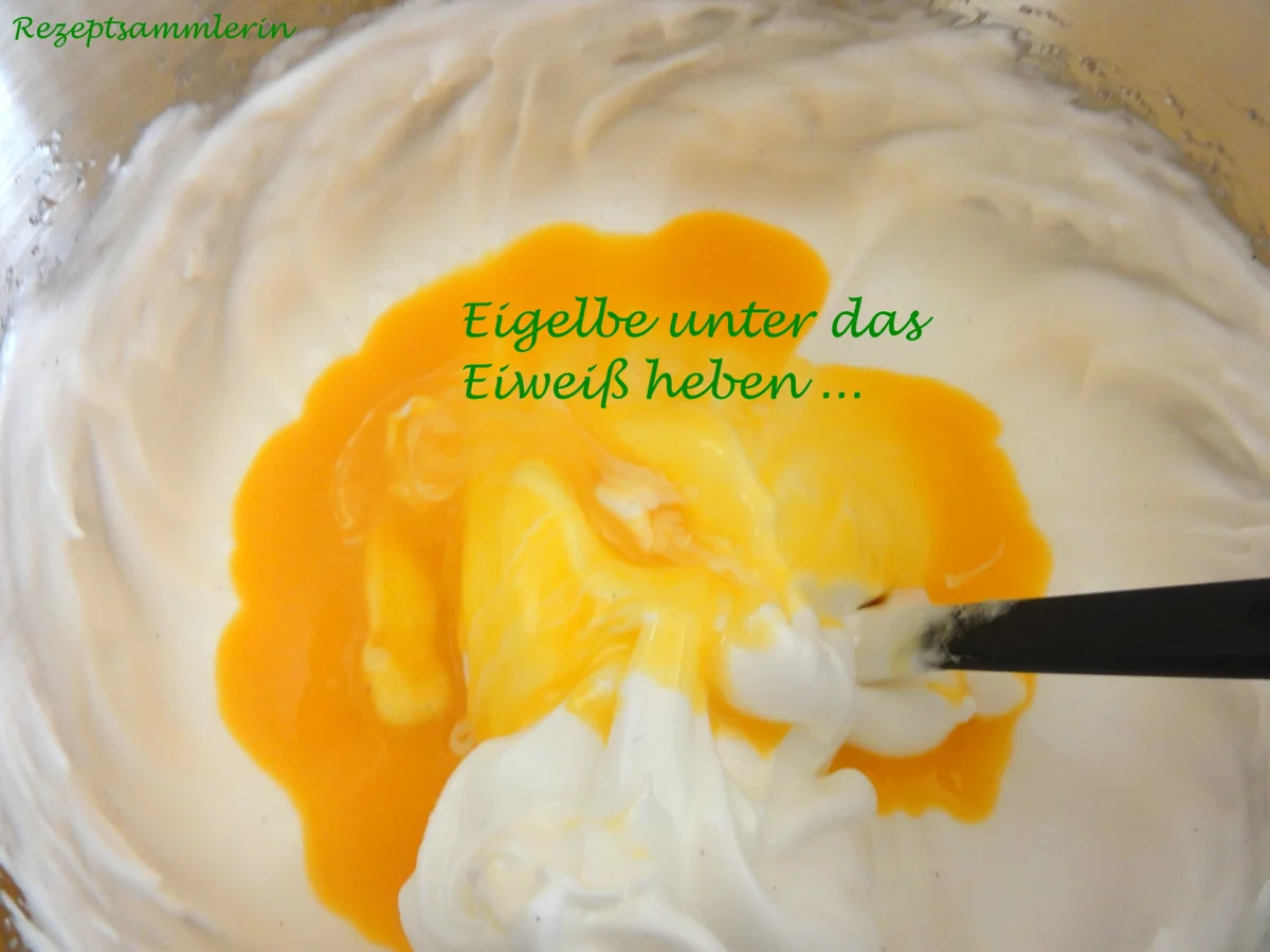 Biskuit:   ZITRONEN ~ SAHNE ~ ROLLE - Rezept - Bild Nr. 2928