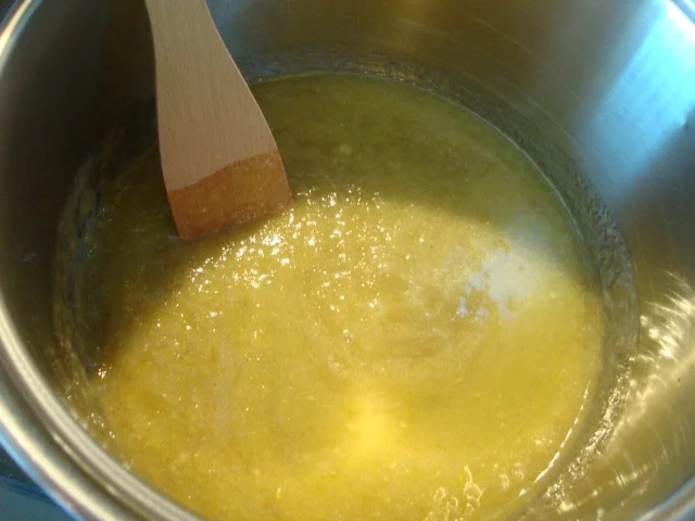 Rezept: Rhabarber-Bananenmarmelade mit Cointreau Bild Nr. 4 Rhabarber-Bananenmarmelade mit Cointreau - Rezept - Bild Nr. 4