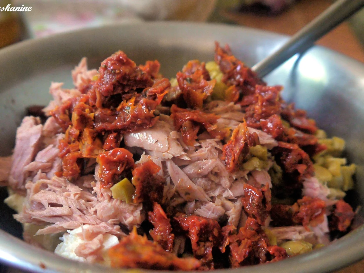 Rezept: Thunfisch-Täschchen Bild Nr. 2943 Thunfisch-Täschchen - Rezept - Bild Nr. 2943