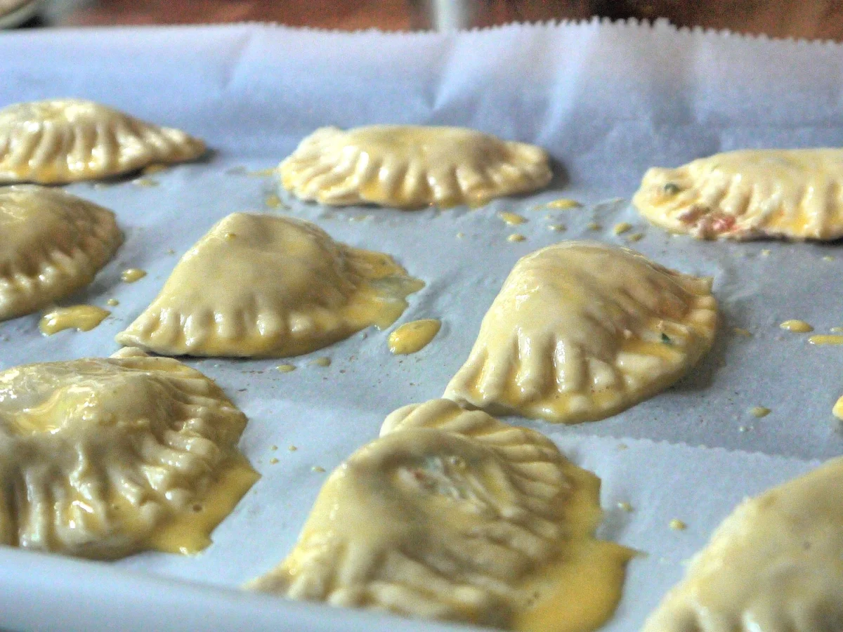 Rezept: Thunfisch-Täschchen Bild Nr. 2949 Thunfisch-Täschchen - Rezept - Bild Nr. 2949