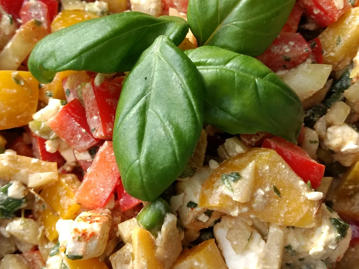 BiNe` S PAPRIKA - SCHAFSKÄSESALAT - Rezept - Bild Nr. 3