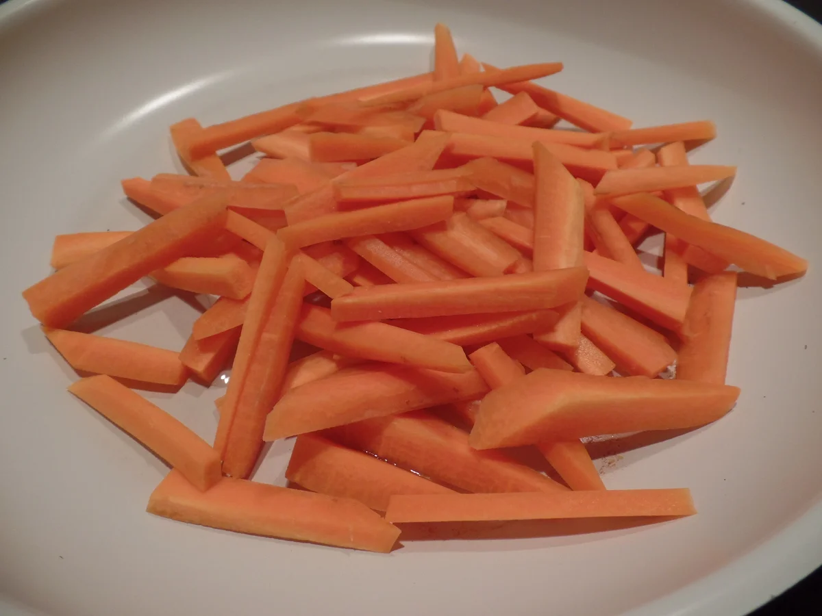 Rezept: Tofu-Sticks mit Pak Choi und Möhren-Stifte Bild Nr. 2952 Tofu-Sticks mit Pak Choi und Möhren-Stifte - Rezept - Bild Nr. 2952