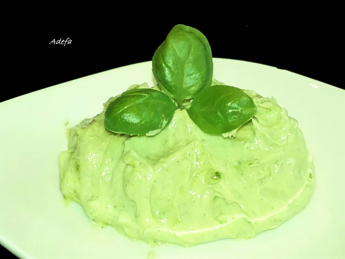 Rezept: Cremige Kräuterbutter Bild Nr. 2949 Cremige Kräuterbutter - Rezept - Bild Nr. 2949