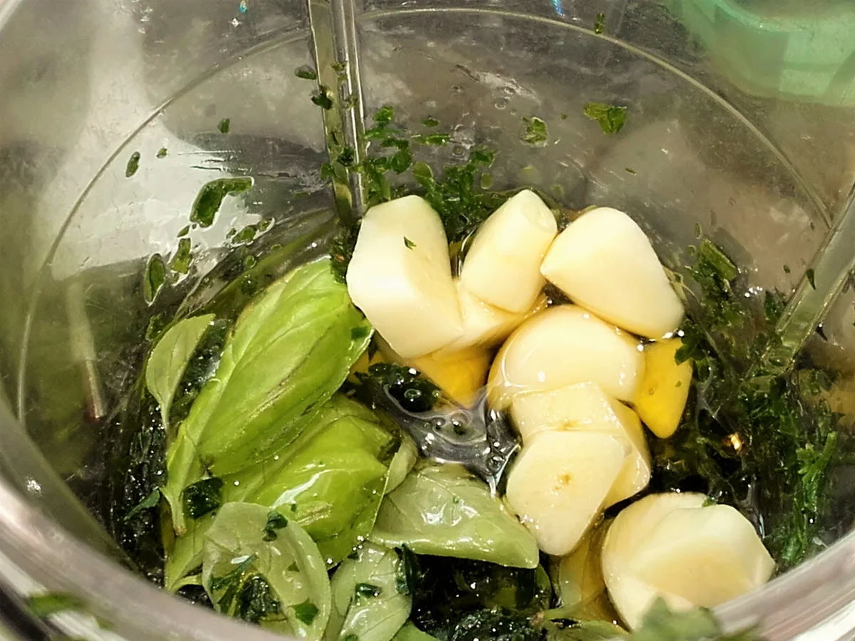 Rezept: Cremige Kräuterbutter Bild Nr. 2951 Cremige Kräuterbutter - Rezept - Bild Nr. 2951