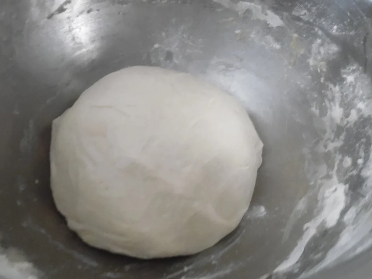 Focaccia mit Tomaten, Schafskäse und Oliven - Rezept - Bild Nr. 2953