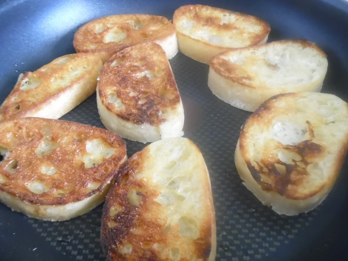 Rezept: Italienischer Brotsalat Bild Nr. 2952 Italienischer Brotsalat - Rezept - Bild Nr. 2952