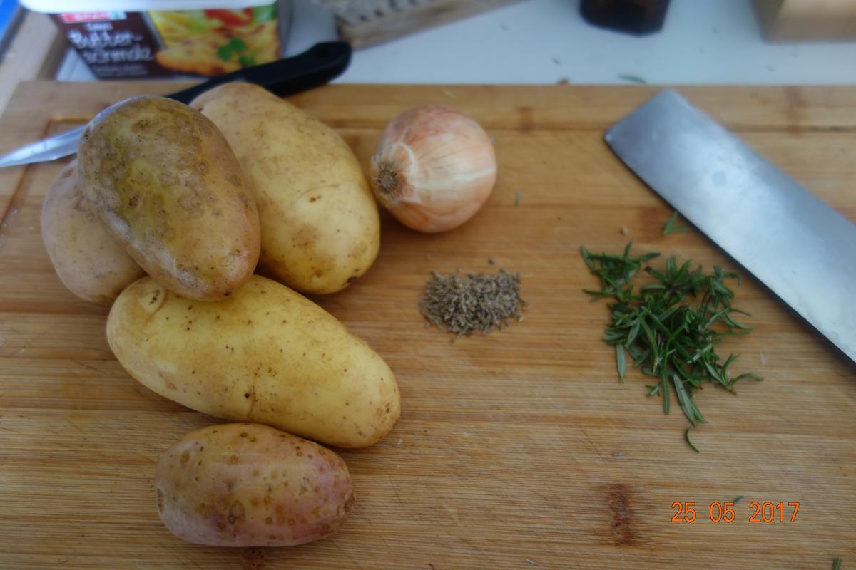 BEILAGE:  Rosmarin-Anis-Zwiebel Kartofferl; - Rezept - Bild Nr. 2961