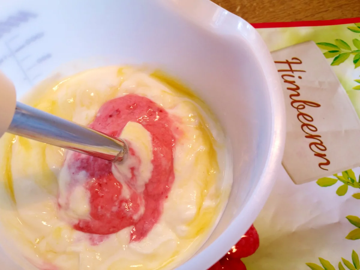 Himbeer-Dessert - fruchtig erfrischend - Rezept - Bild Nr. 2956