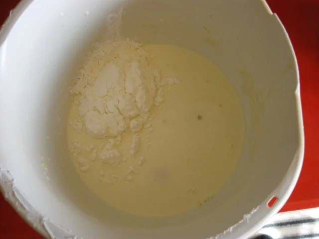 Rhabarberkuchen mit Sahneguss und Baiserhaube - Rezept - Bild Nr. 2993