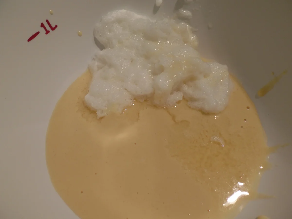 Rezept: Spargel in Bierteig mit Korianderquark Bild Nr. 2973 Spargel in Bierteig mit Korianderquark - Rezept - Bild Nr. 2973