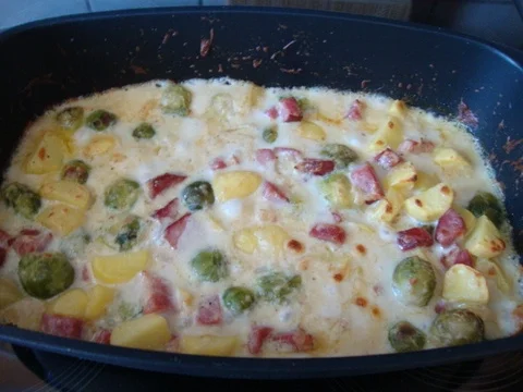 Rezept: Kasseler / Rosenkohl Auflauf Bild Nr. 2991 Kasseler / Rosenkohl Auflauf - Rezept - Bild Nr. 2991