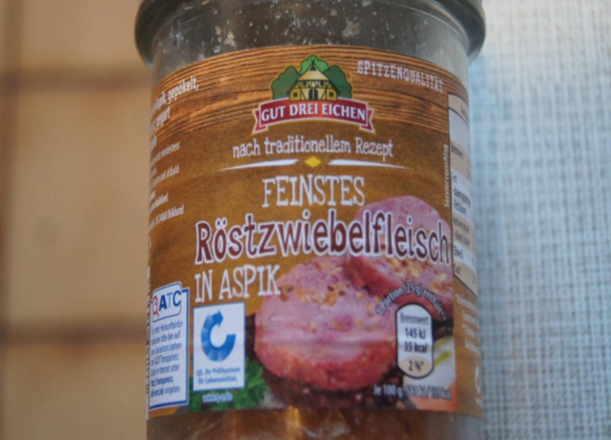 Röstzwiebelfleisch in Aspik mit Pellkartoffeln - Rezept - Bild Nr. 4