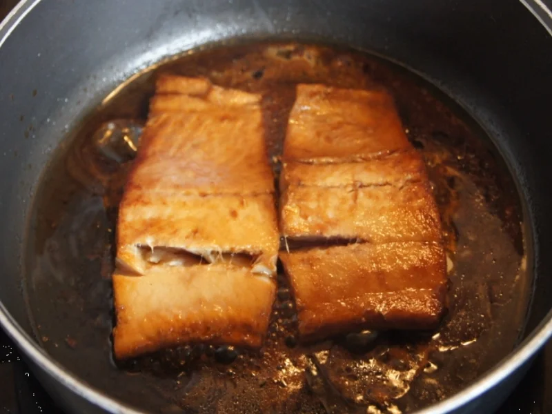 Pazifik Wildlachsfilet mit Rosenkohl und Süßkartoffelstampf - Rezept - Bild Nr. 2991
