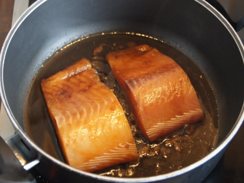 Pazifik Wildlachsfilet mit Rosenkohl und Süßkartoffelstampf - Rezept - Bild Nr. 2992