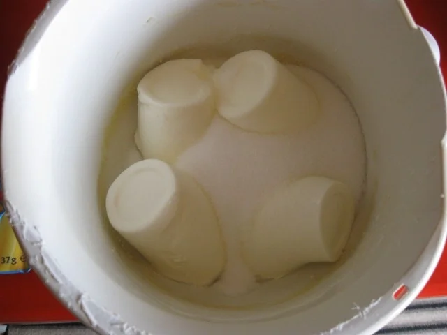 Rezept: Aprikosenkuchen mit Schmand Bild Nr. 5 Aprikosenkuchen mit Schmand - Rezept - Bild Nr. 5