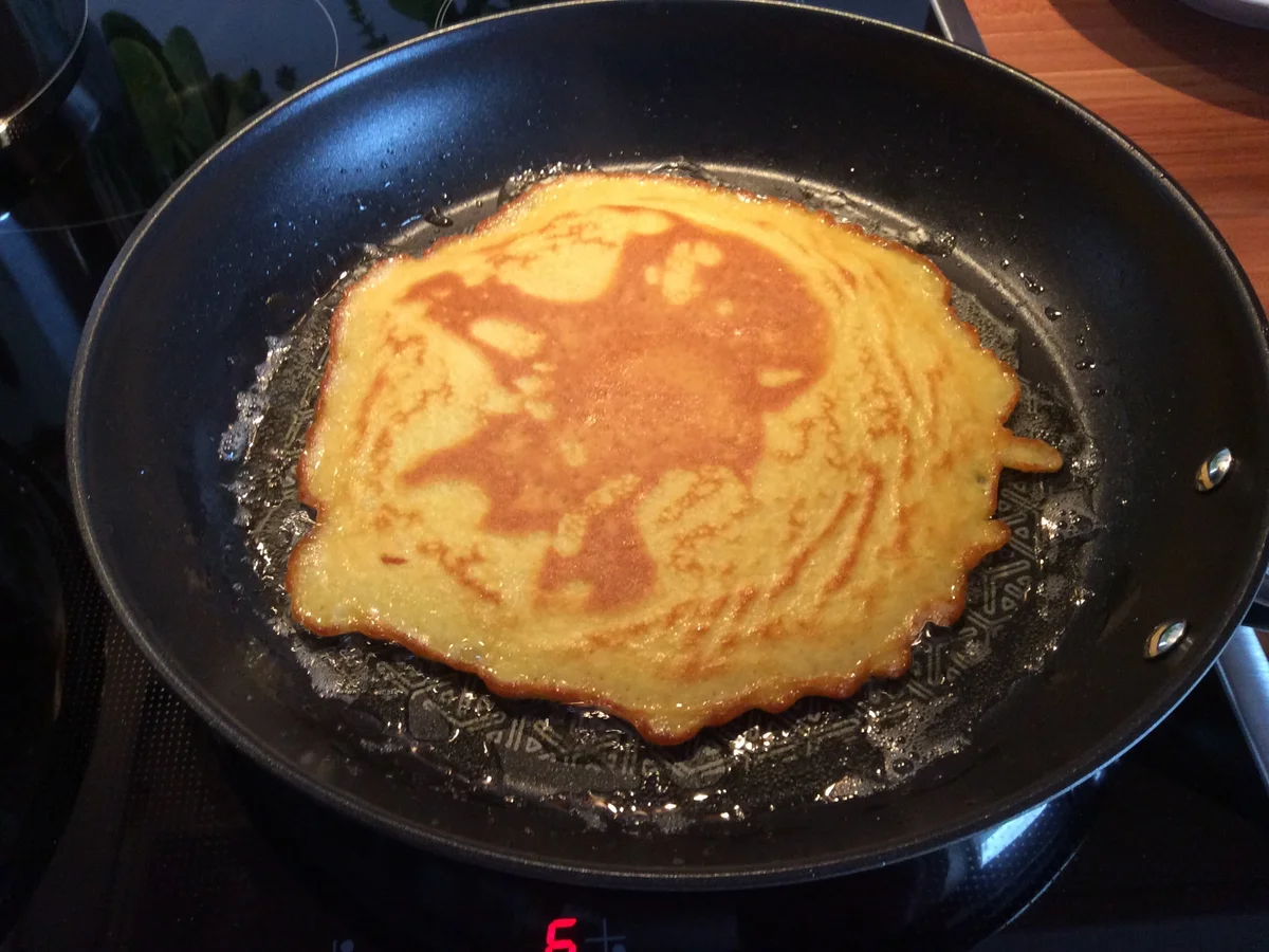 Pfannkuchen aus Maismehl gefüllt mit grünem Spargel - Rezept - Bild Nr. 3004
