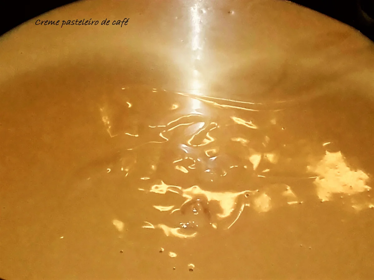 Rezept: Eclairs mit Creme pasteleiro de Café... Bild Nr. 3015 Eclairs mit Creme pasteleiro de Café... - Rezept - Bild Nr. 3015