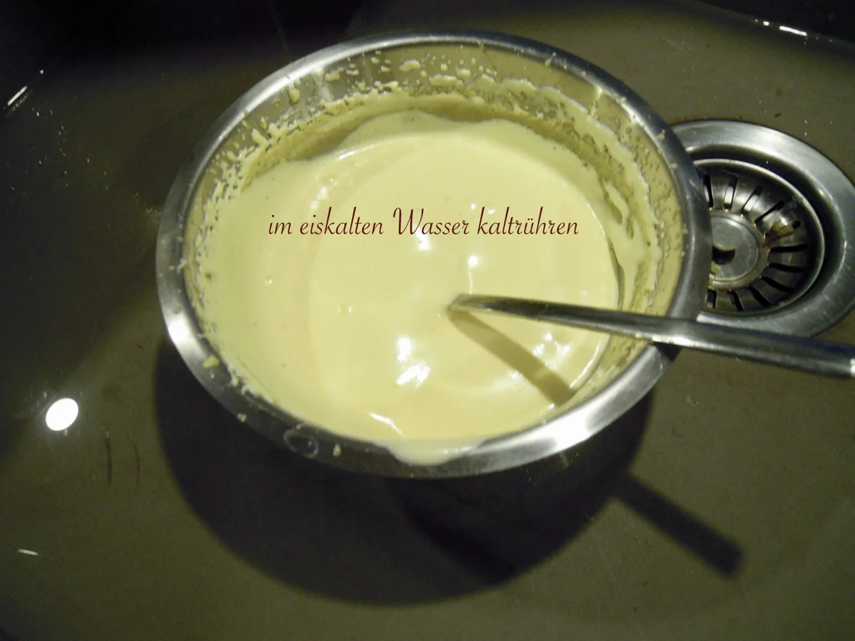 Erdbeer Parfait - OHNE Eismaschine - Rezept - Bild Nr. 3017