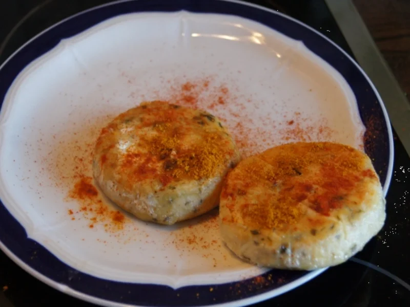 Rezept: Kotelett mit Grillkäse und Tomate Bild Nr. 3034 Kotelett mit Grillkäse und Tomate - Rezept - Bild Nr. 3034