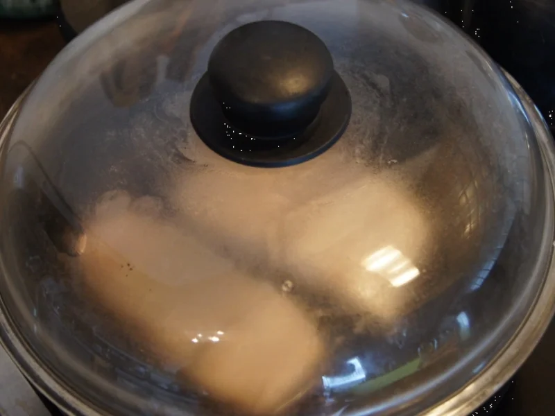 Grüner Spargel mit Pazifik Wildlachsfilet, Frühkartoffeln und Zitronen Buttersauce - Rezept - Bild Nr. 3048