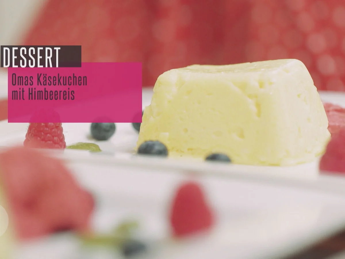Omas Quarkkuchen trifft von Minzpesto geküsstes Himbeereis - Rezept - Bild Nr. 2
