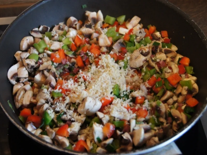 Rezept: Paprika-Champignon-Omelett Bild Nr. 7 Paprika-Champignon-Omelett - Rezept - Bild Nr. 7