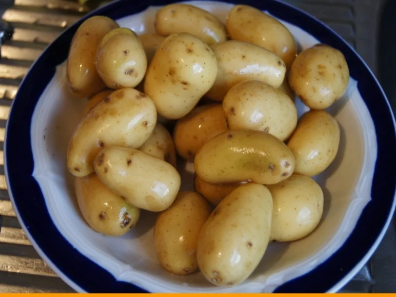 Meersalz-Kümmel-Drillinge mit luftgetrockneter-Mettwurst und Lollo-Rosso-Salat - Rezept - Bild Nr. 3046