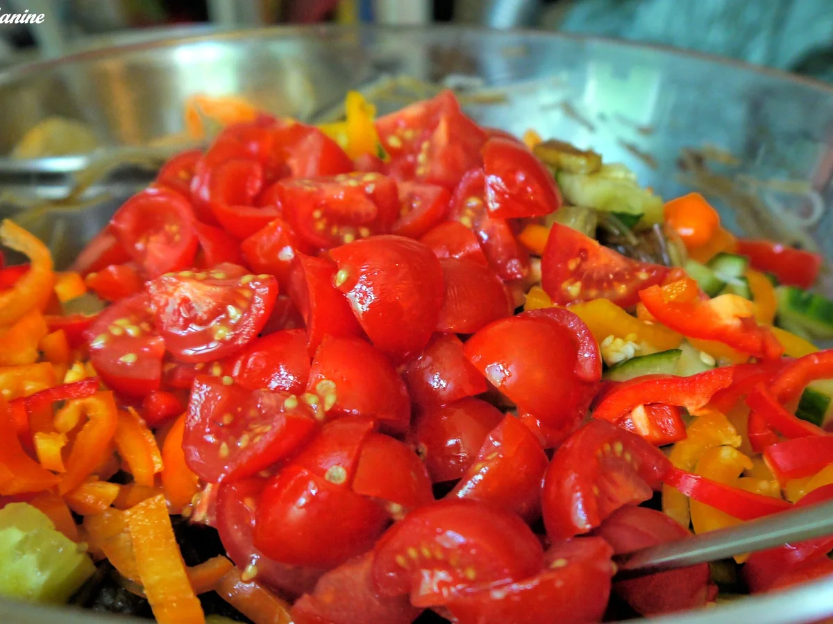 Scharfer Glasnudelsalat mit mariniertem Schweinefleisch - Rezept - Bild Nr. 12