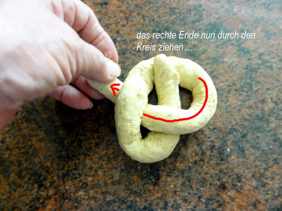 Rezept: Hefe: KRÄUTER ~ MINI ~ ZÖPFE Bild Nr. 3062 Hefe: KRÄUTER ~ MINI ~ ZÖPFE - Rezept - Bild Nr. 3062