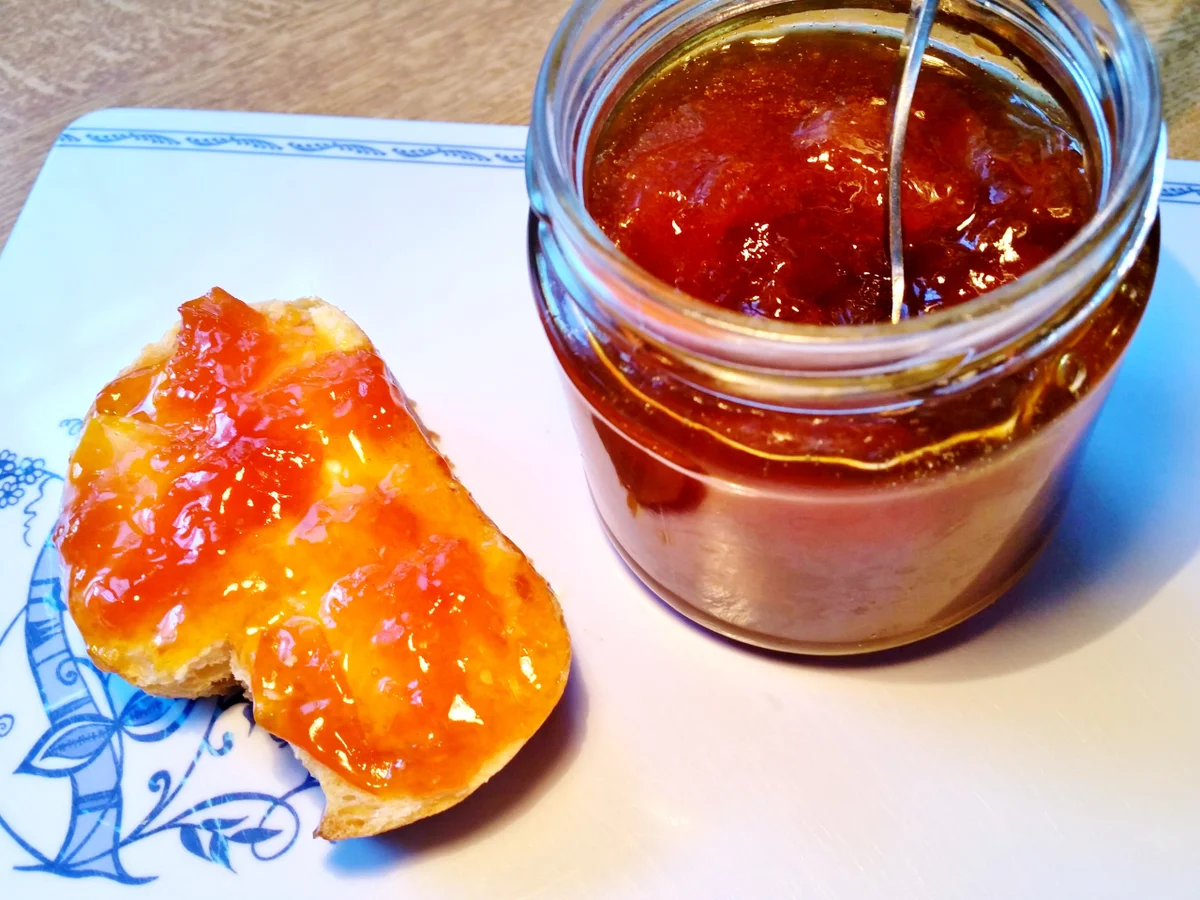 Aprikosen-Konfitüre "Karamell" ... - Rezept - Bild Nr. 3075