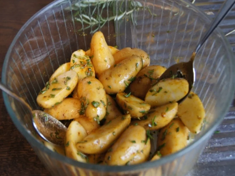 Rezept: Kabeljaufilet mit grünen Spargel und Rosmarin-Backkartoffeln Bild Nr. 3069 Kabeljaufilet mit grünen Spargel und Rosmarin-Backkartoffeln - Rezept - Bild Nr. 3069