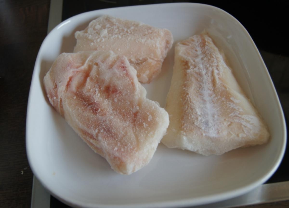 Fischfilet mit Senfsauce, Möhren-Süßkartoffel-Meerrettich-Stampf und Gurkensalat - Rezept - Bild Nr. 3062