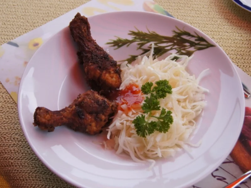 Chicken mit Knoblauch-Krautsalat und süßer Chilisauce - Rezept - Bild Nr. 3094