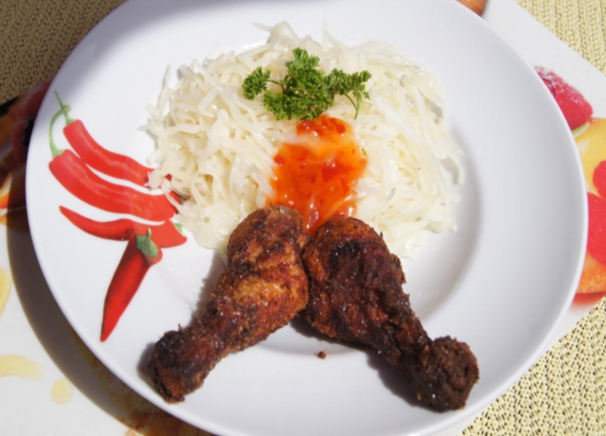 Bilder für Chicken mit Knoblauch-Krautsalat und süßer Chilisauce - Rezept