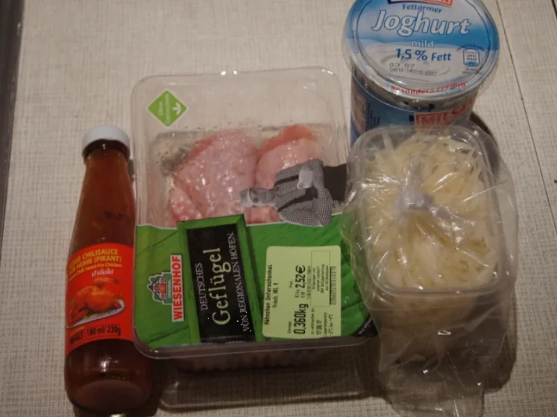 Chicken mit Knoblauch-Krautsalat und süßer Chilisauce - Rezept - Bild Nr. 3096