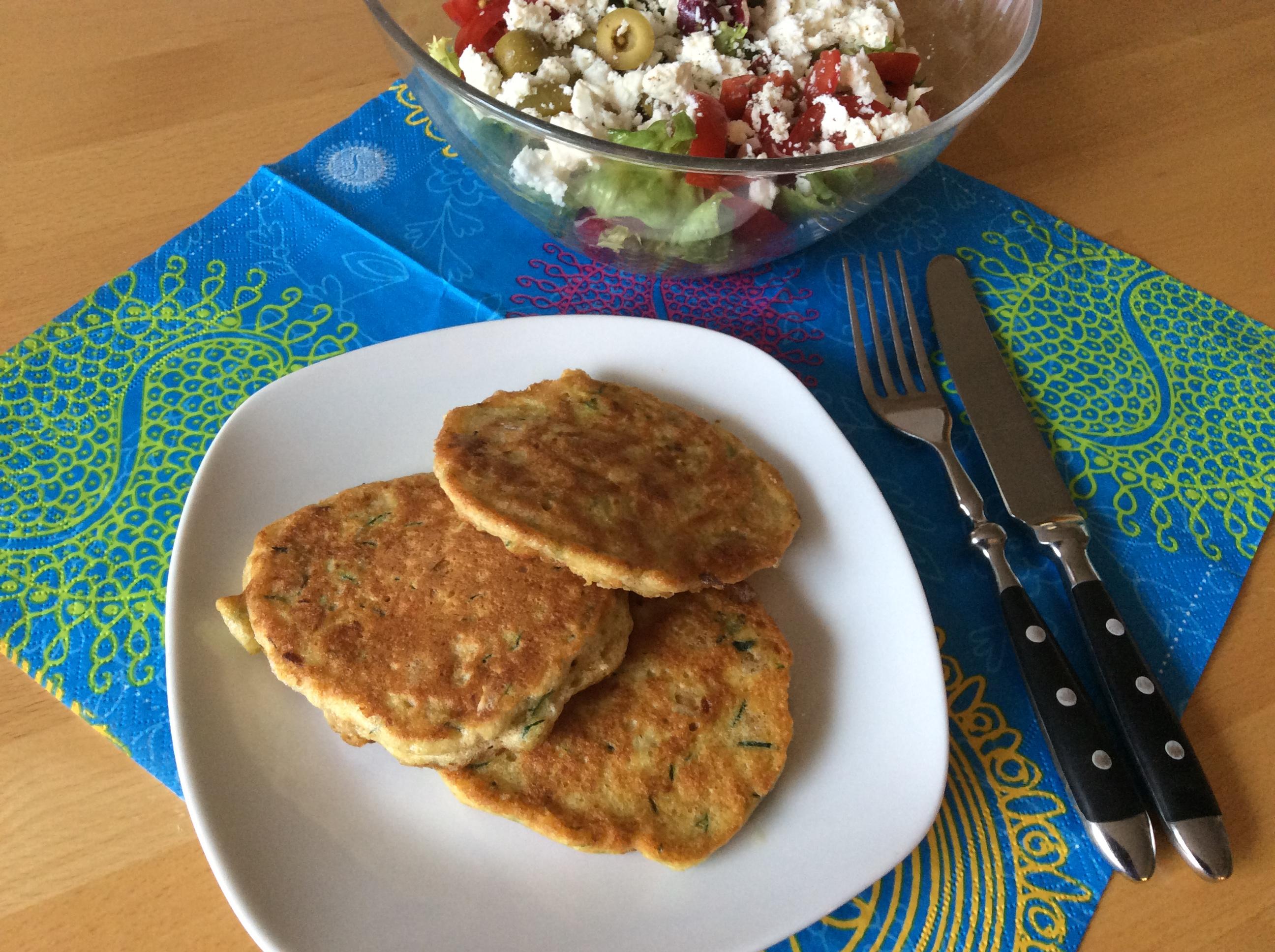 Bilder für Zucchinipuffer mit Kichererbsen - Low Carb - - Rezept