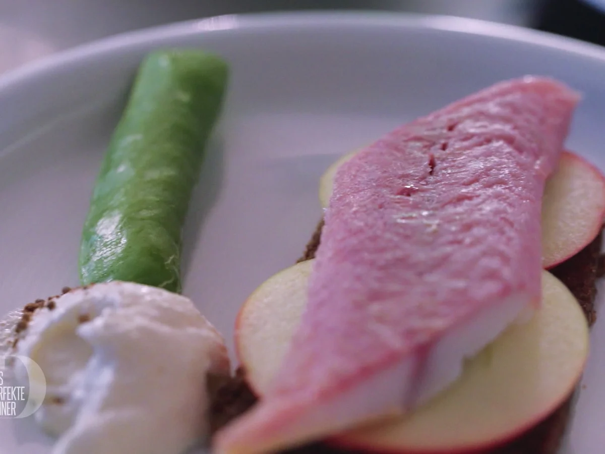 Rezept: Feine Erbsensuppe mit Steinhuder Meeraal Bild Nr. 2 Feine Erbsensuppe mit Steinhuder Meeraal - Rezept - Bild Nr. 2