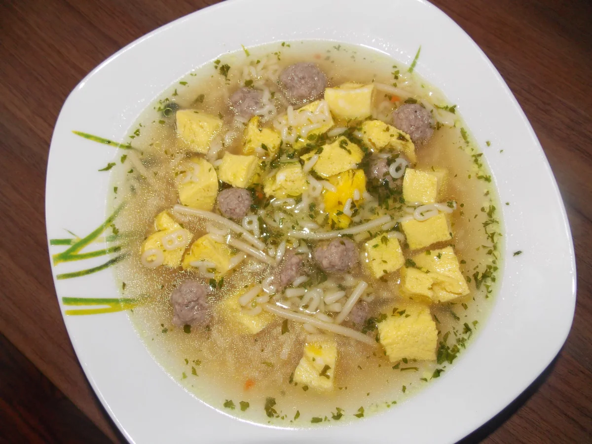 Einfache Nudelsuppe - Rezept - Bild Nr. 3