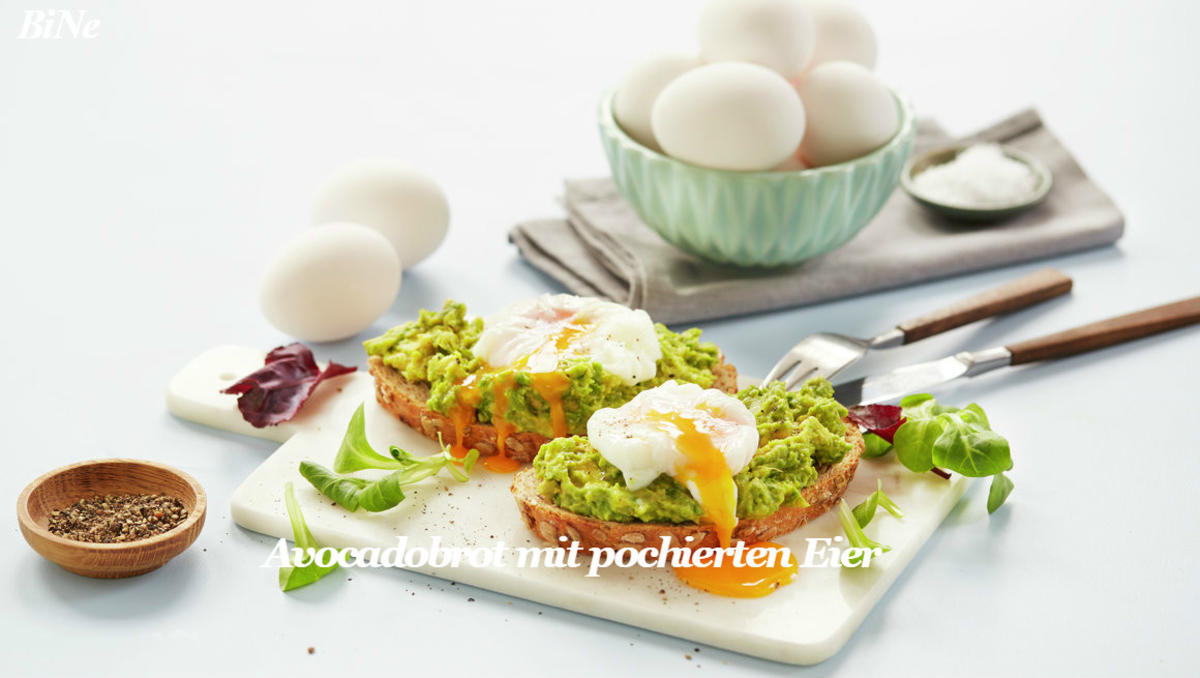 Bilder für BiNe` S AVOCADOBROT MIT POCHIERTEN EIER - Rezept