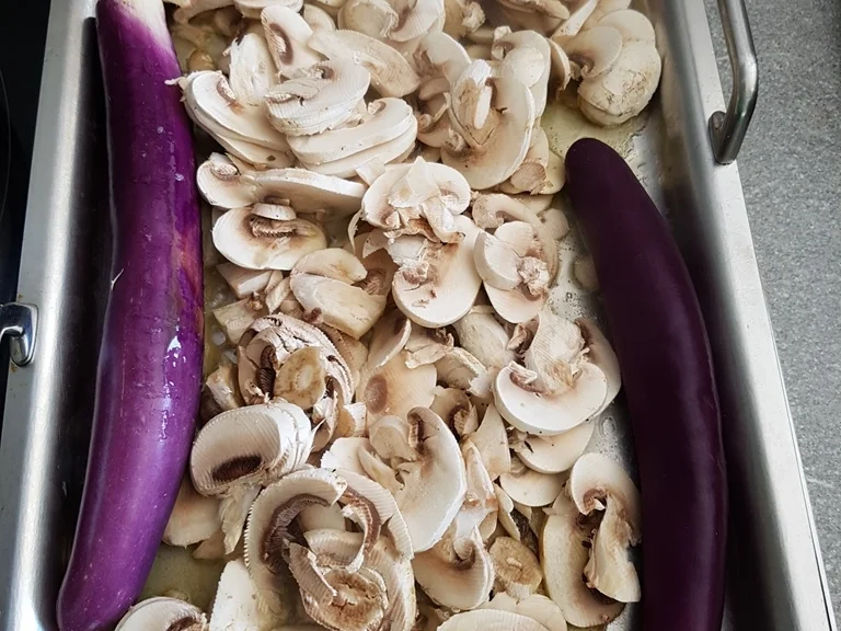 Japanische Auberginen mit Champignons - Rezept - Bild Nr. 3100