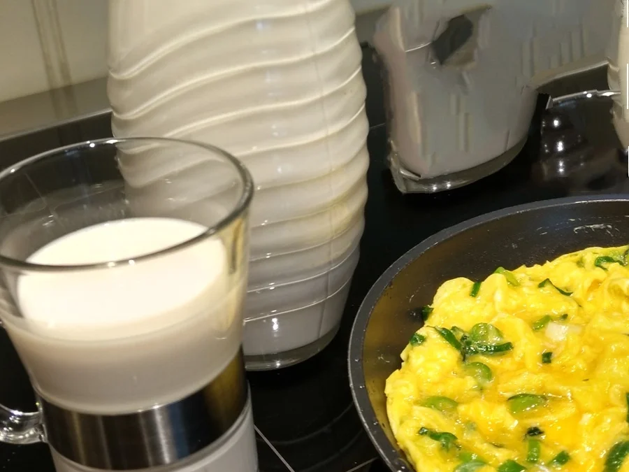 Rezept: BiNe` S MANDELTRINK Bild Nr. 3119 BiNe` S MANDELTRINK - Rezept - Bild Nr. 3119