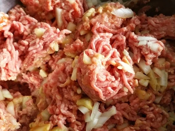 Picknickzeit heisst Frikadellen zum kalt Essen à la Biggi - Rezept - Bild Nr. 3115