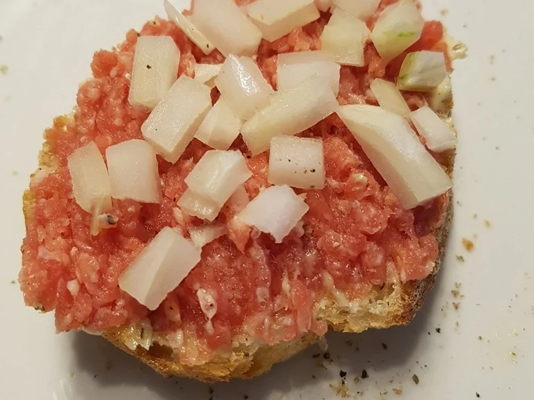 Picknicksnack heisst Mett Baguette à la Biggi - Rezept - Bild Nr. 6