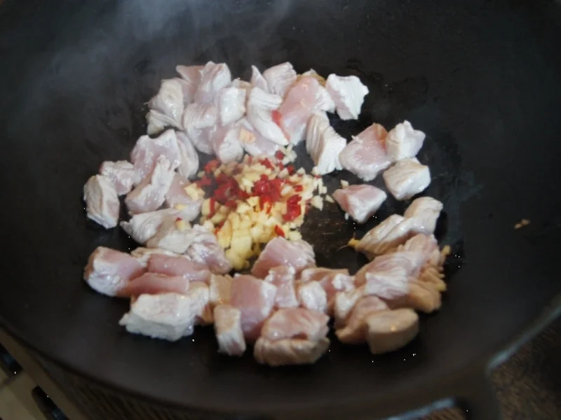 Fruchtiges Putencurry im Wok mit Basmatireis - Rezept - Bild Nr. 3133