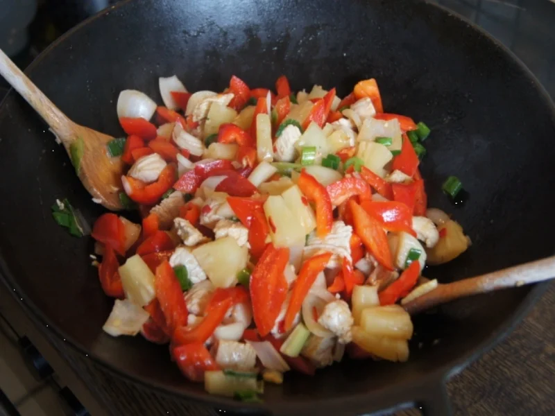 Fruchtiges Putencurry im Wok mit Basmatireis - Rezept - Bild Nr. 3135