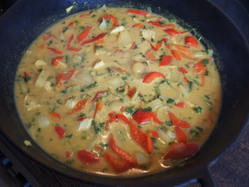 Fruchtiges Putencurry im Wok mit Basmatireis - Rezept - Bild Nr. 3144