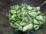 Einfacher Gurkensalat - Rezept - Bild Nr. 2