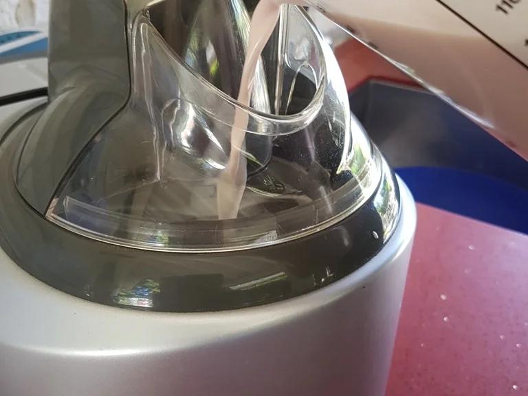 Hello Kitty für Princessinen ein lecker Eis - Rezept - Bild Nr. 3136