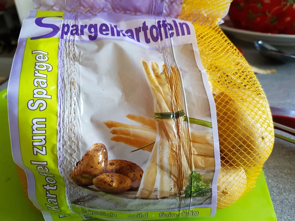 Rezept: Lachsfilet mit Gartenkräutern à la Biggi Bild Nr. 3137 Lachsfilet mit Gartenkräutern à la Biggi - Rezept - Bild Nr. 3137